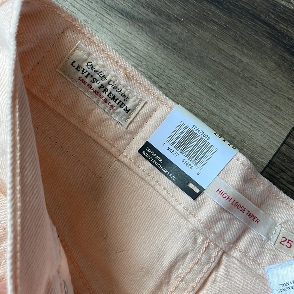 Levi's High Rise Loose Taper Jeans Light peach Denim Brand new - Picture 10 of 11